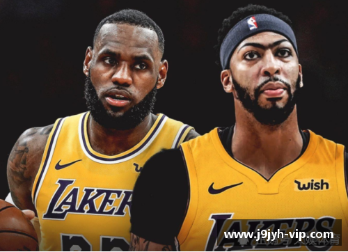 戴维斯引领湖人新篇章：从大宝贝到NBA领袖的全景解析